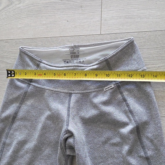 PATAGONIA Capilene Mid Weight Baselayer Leggings Pants Heathered Striped Gray XS - Picture 5 of 5